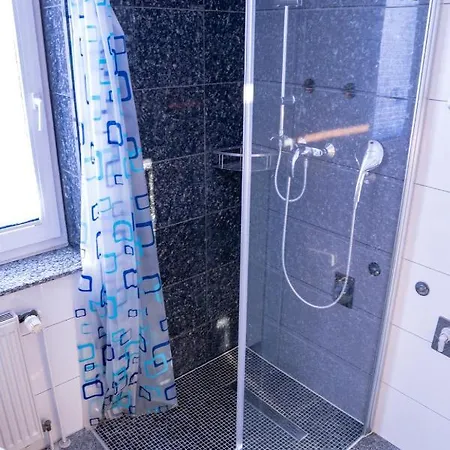 Appartement Haus Huegel Whg 3 *